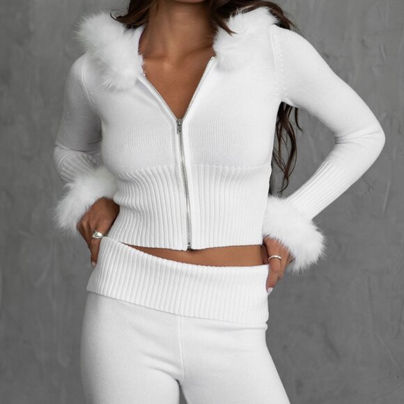 NWT Trendy Faux Fur Rib Knit Two Piece Foldover Pant Set - Picture 1 of 11